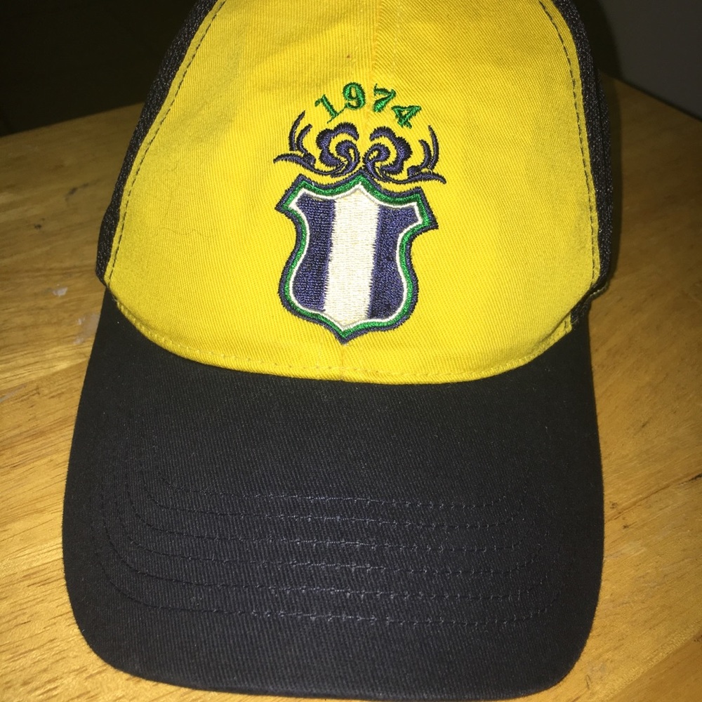 Zara Man Hat